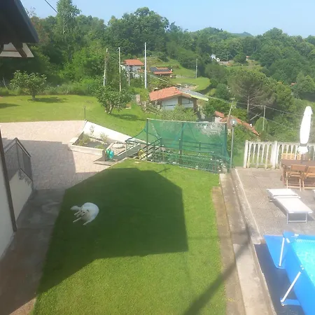 La Selva Apartment Vistrorio